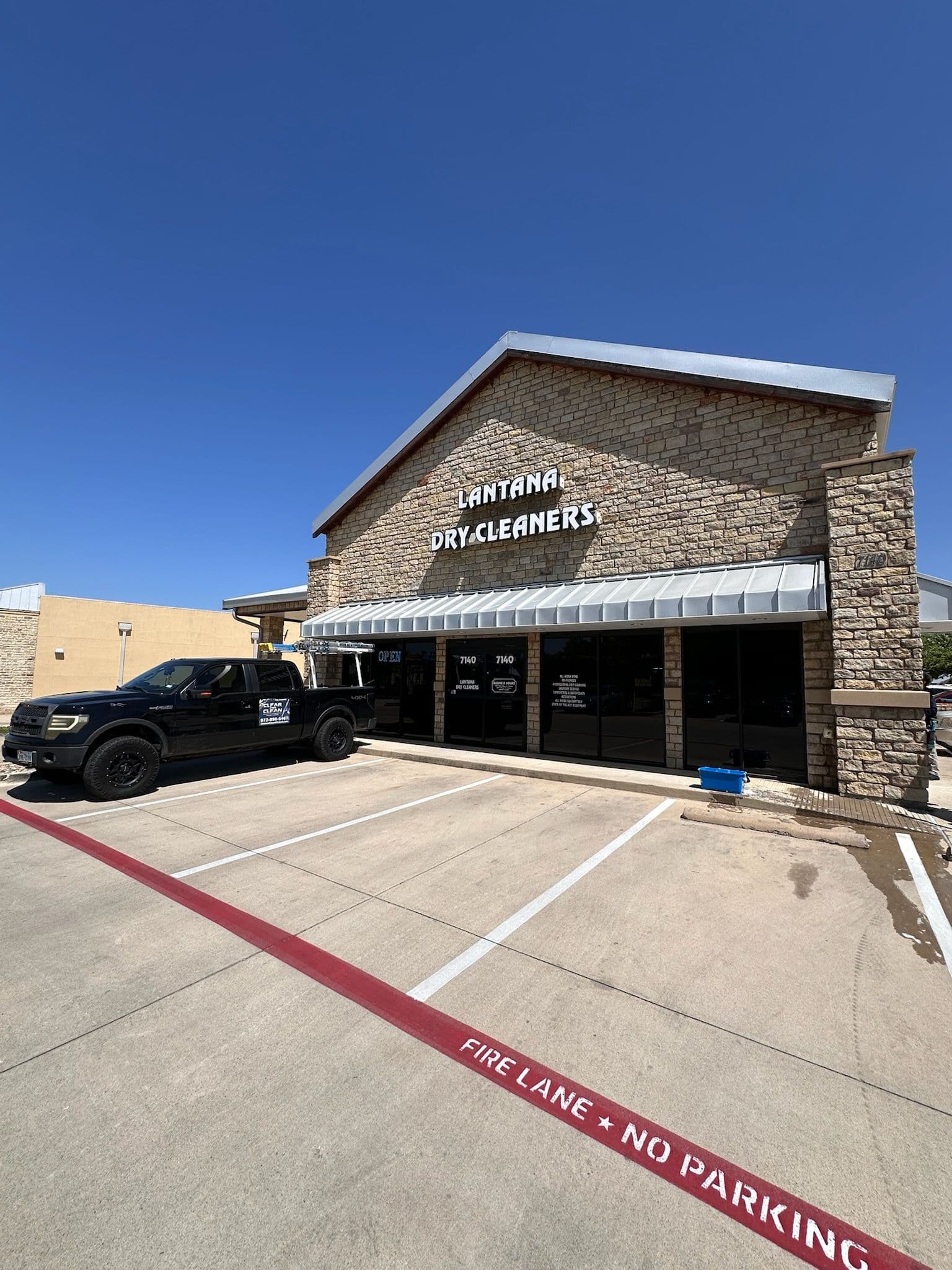 Sparkling Results at Lantana Dry Cleaners